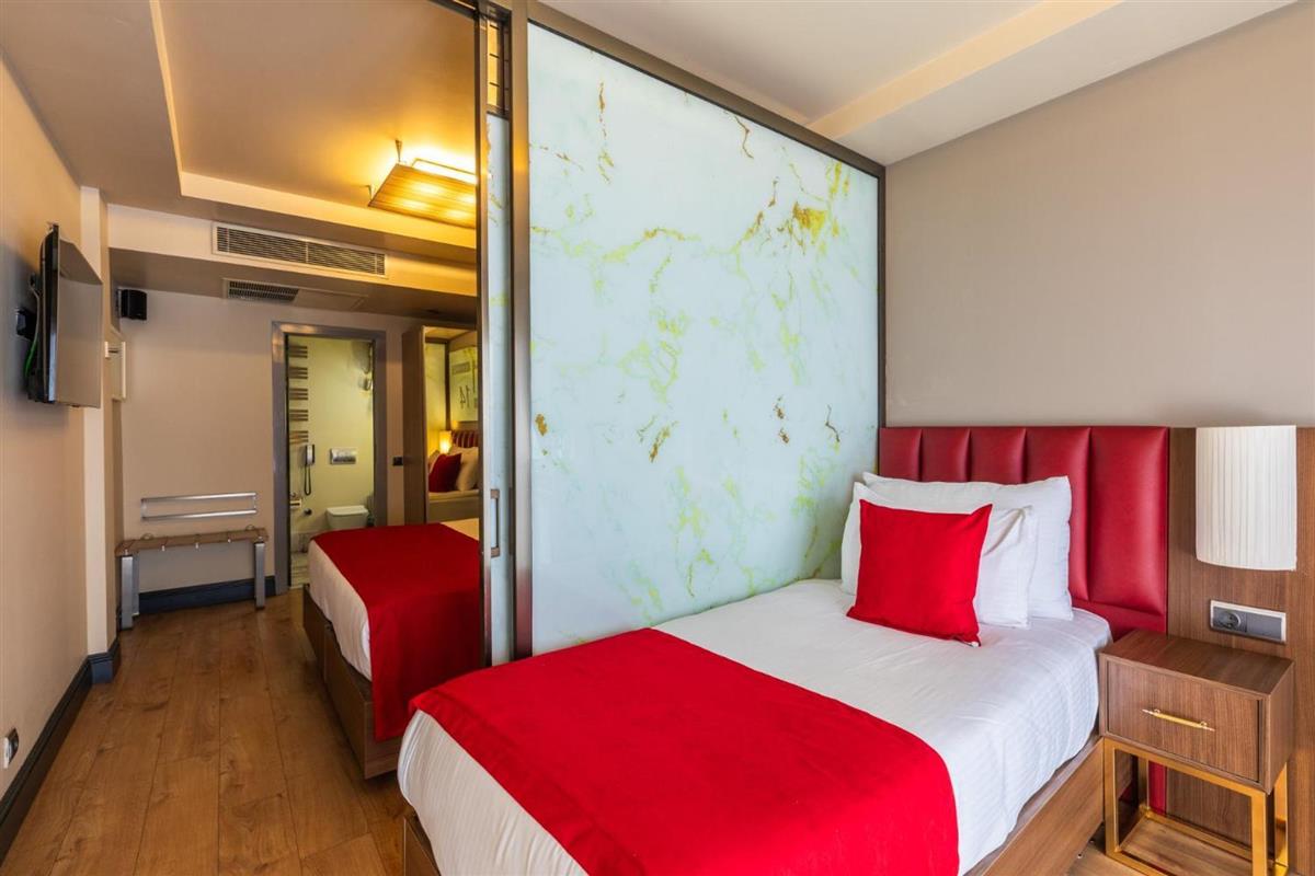 Ramada By Wyndham Istanbul Pera
