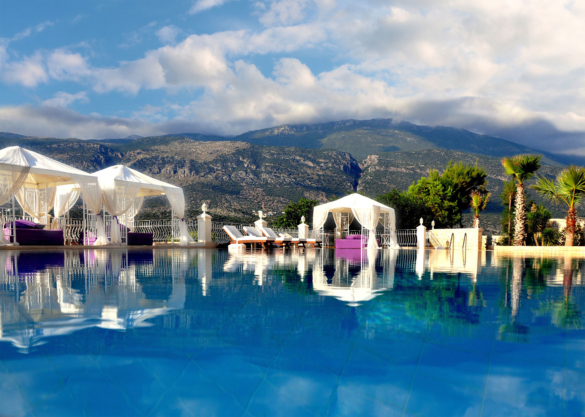 Lukka Hotel