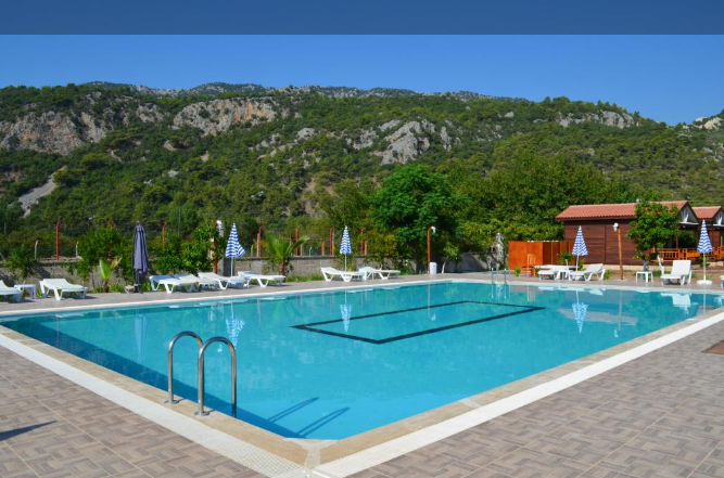 APELLA HOTEL