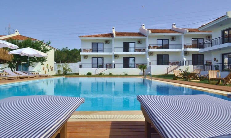 Levia Otel