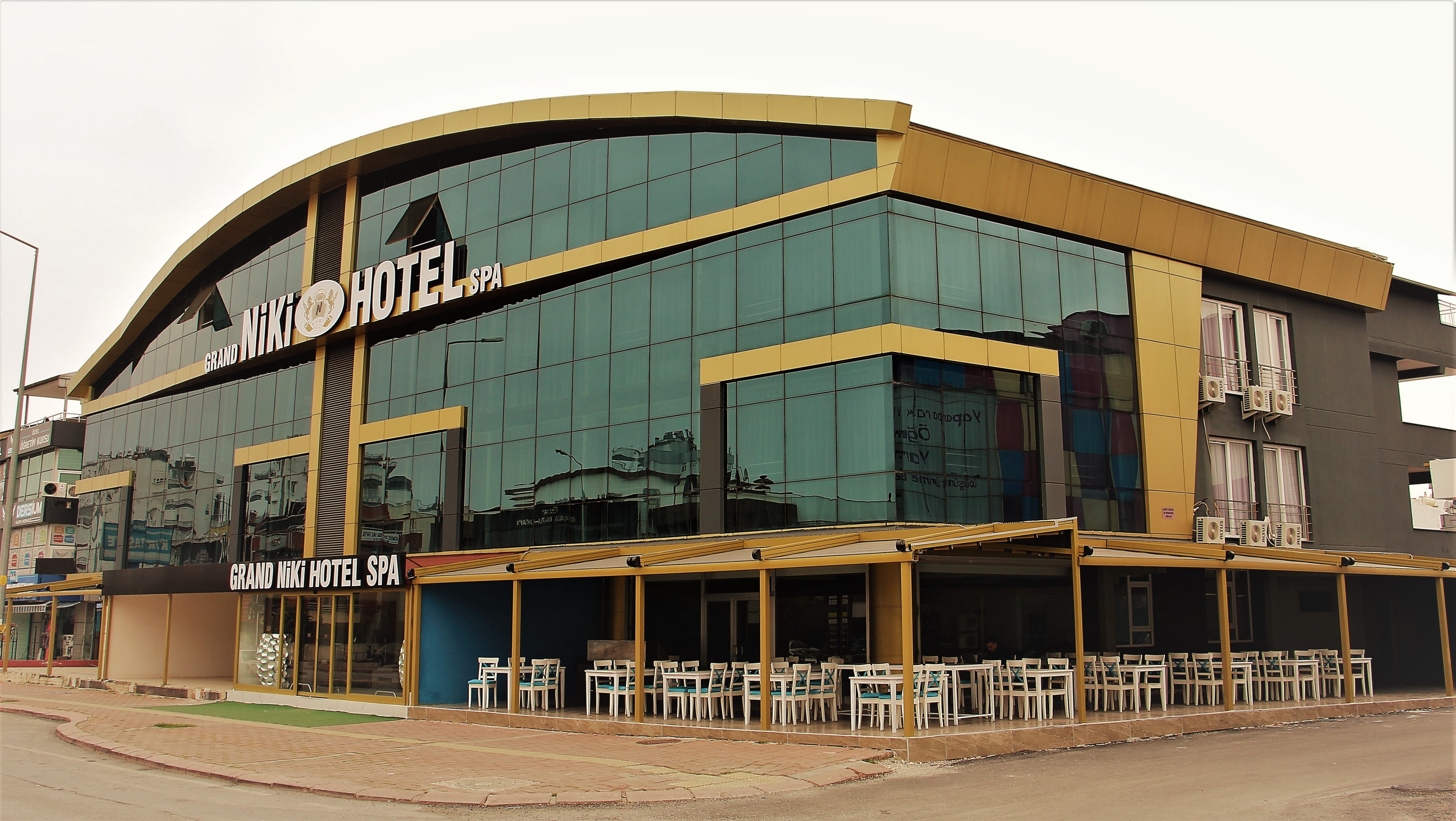 Grand Niki Otel