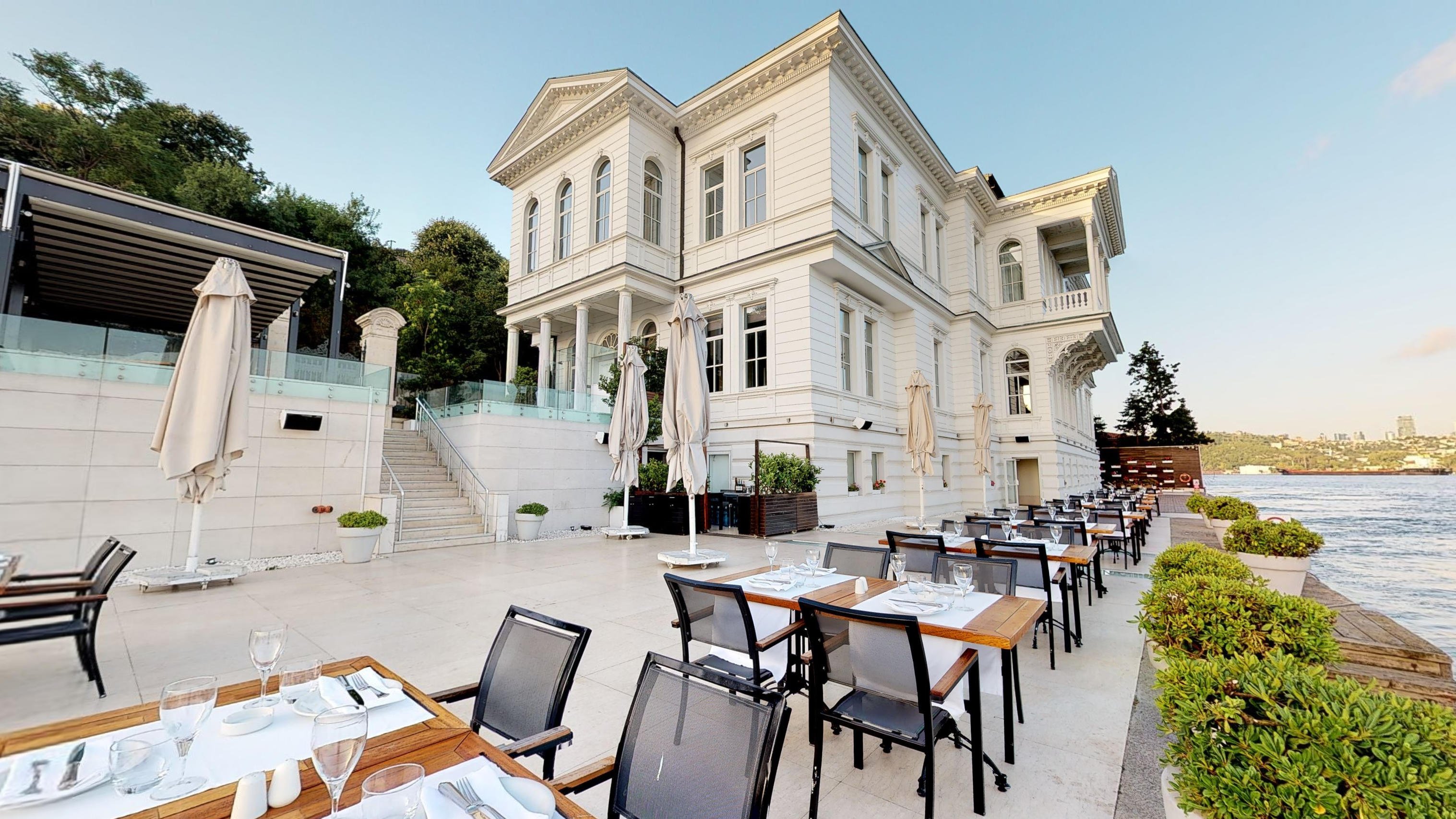 AJIA HOTEL