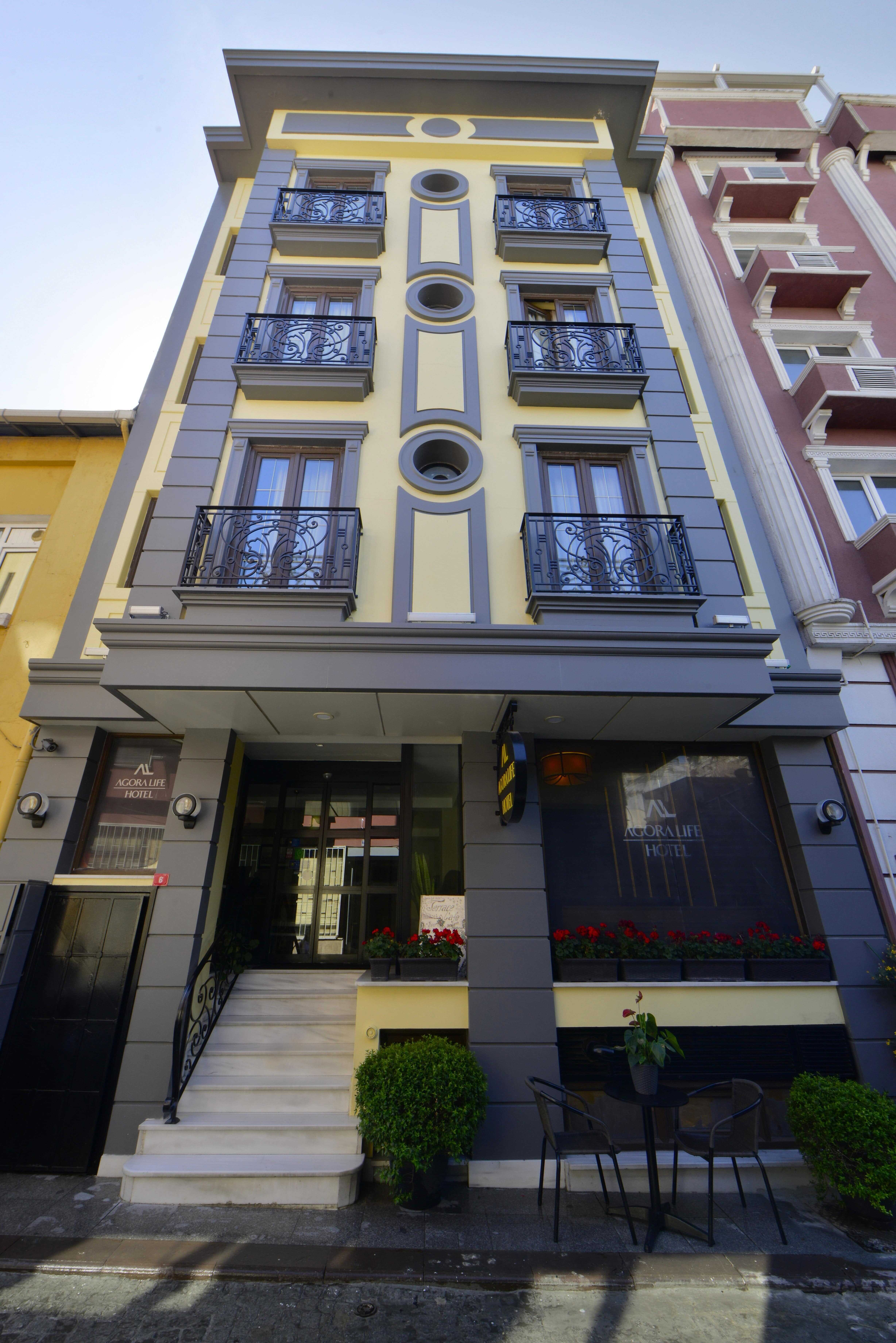 Agora Life Hotel