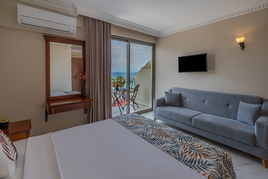 Rosy Suites Hotel