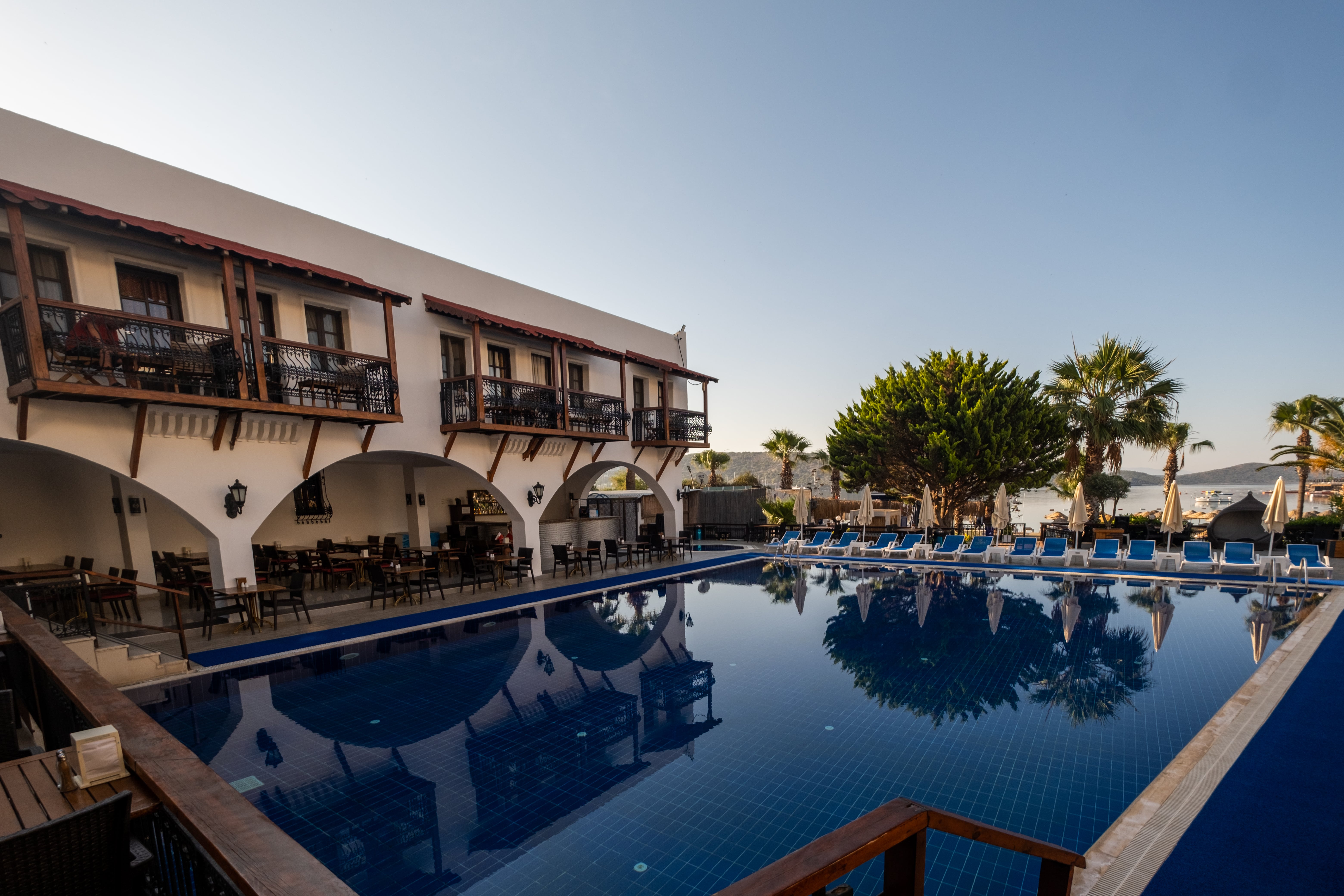 Bitezhan Hotel