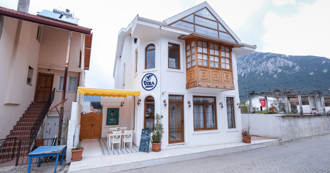 Vera Residence