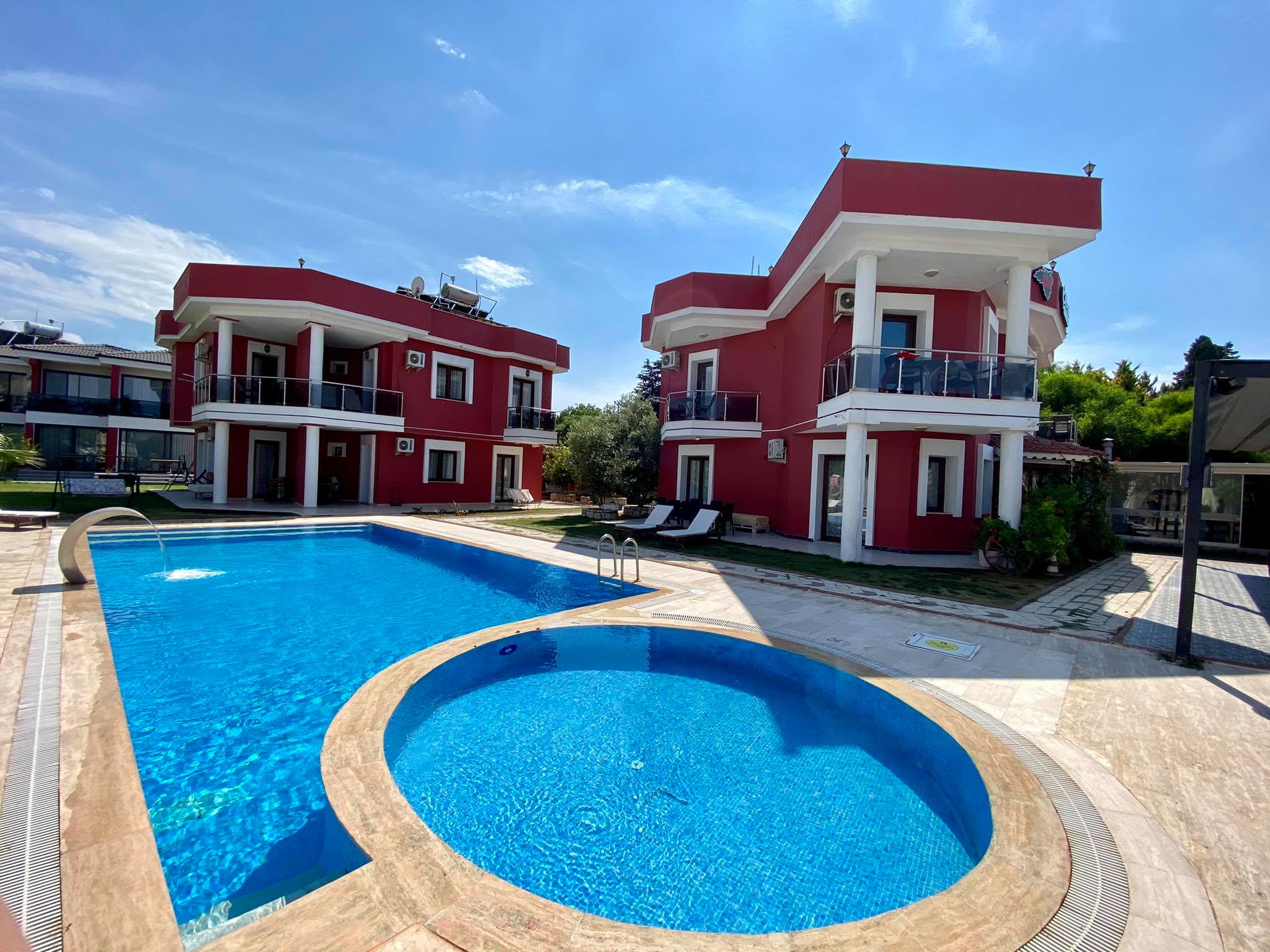 ÇİLEK BUTİK OTEL