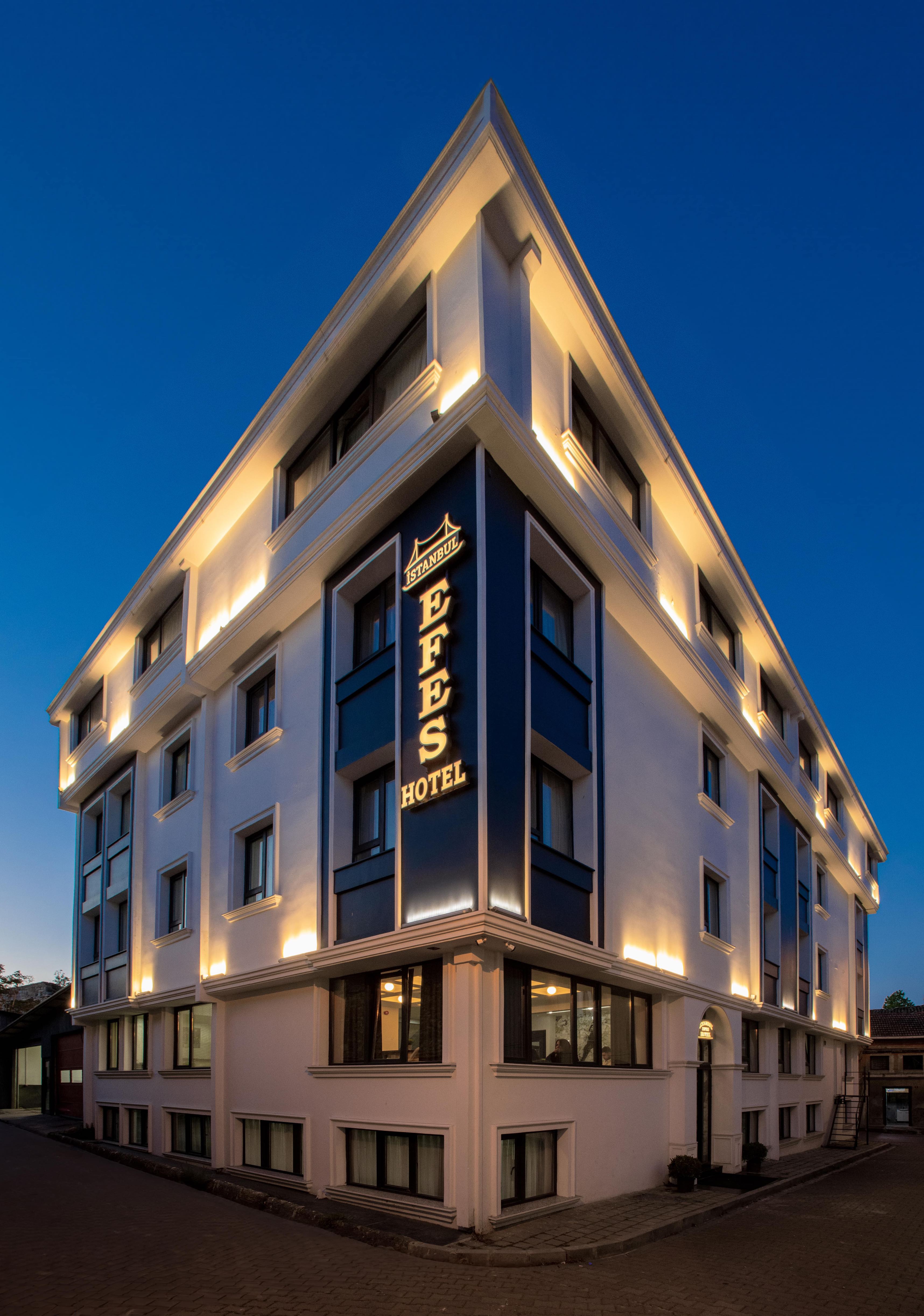 ISTANBUL EFES HOTEL
