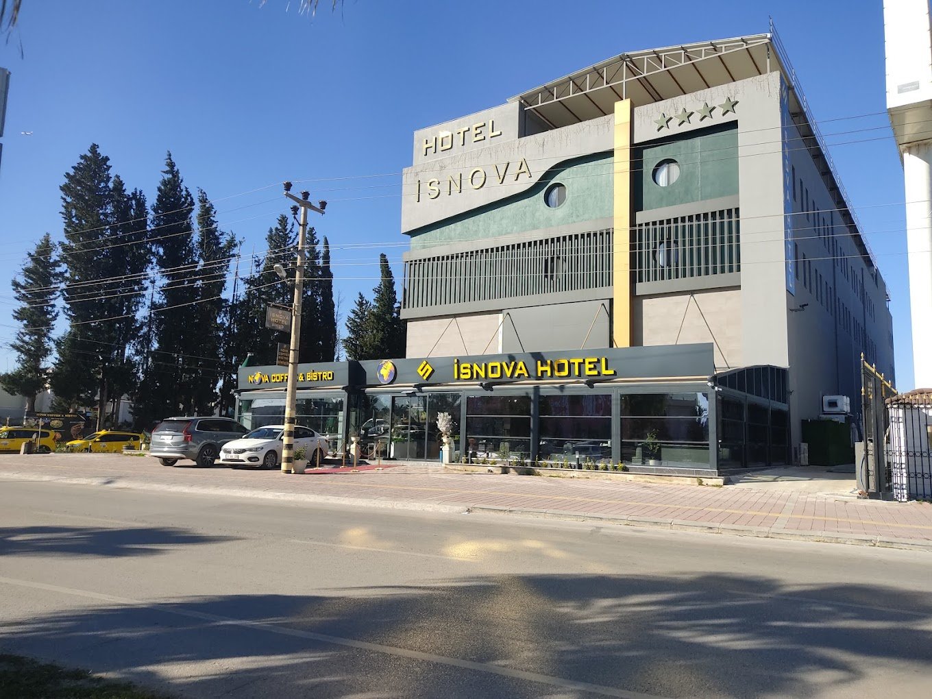 İSNOVA HOTEL