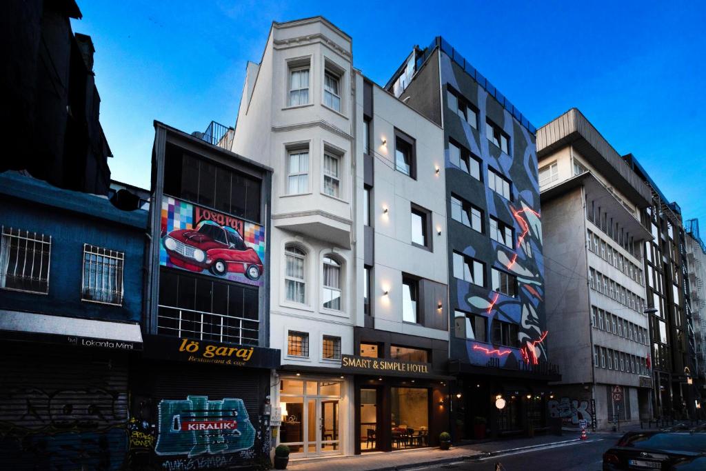 Smart and Simple Hotel Karaköy